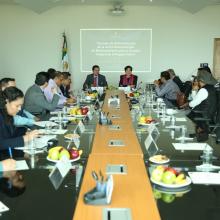 Secretaria de Medio Ambiente estatal, presidentes de los municipios de la región y el Rector de CUValles