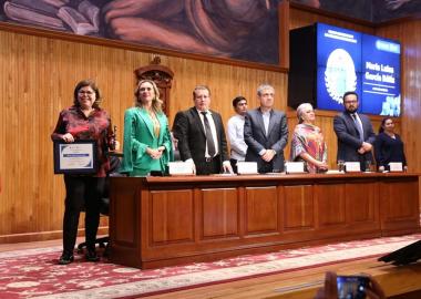 María Luisa García Bátiz, ganadora del Premio Universitario de Derechos Humanos